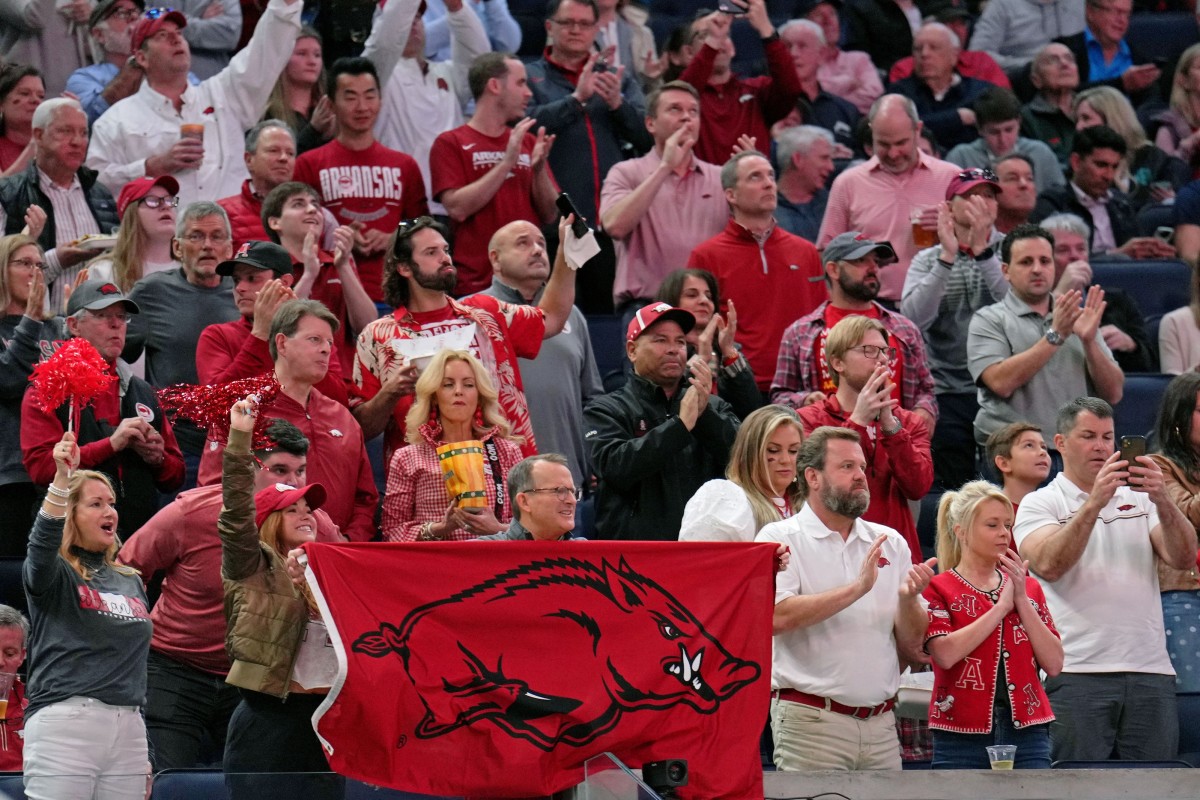 Hog Fans